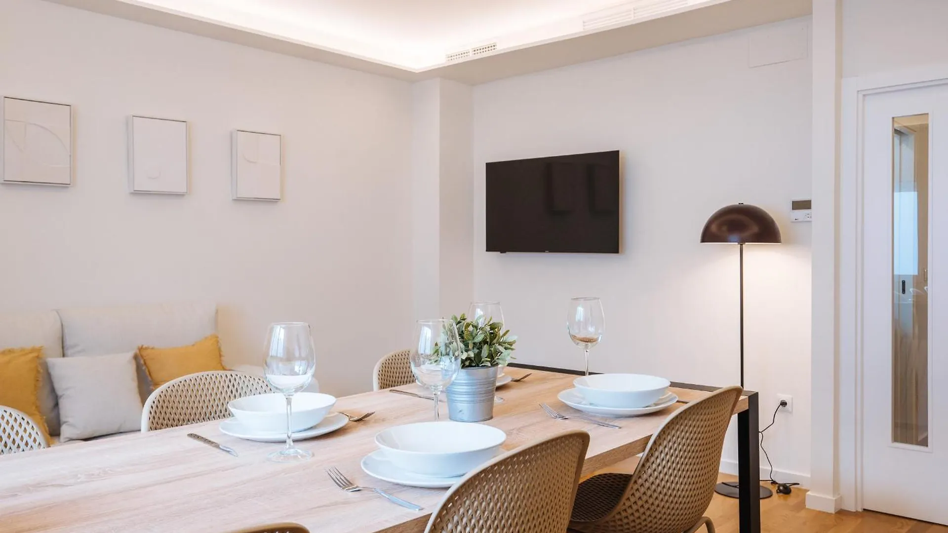 The Zentral Suites & Apartments Sevilla Spanien
