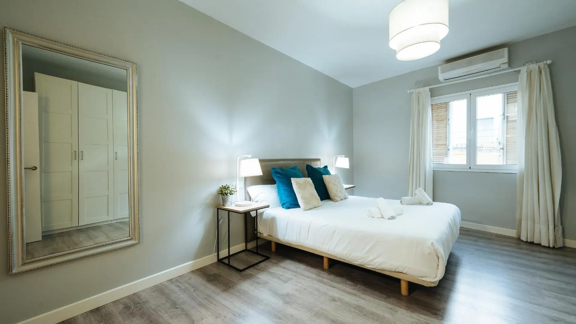 The Zentral Suites & Apartments Sevilla